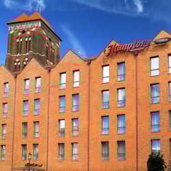 Hampton by Hilton